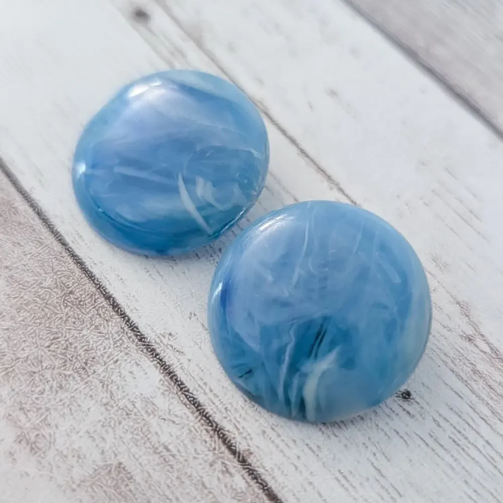 Vintage Clip On Earrings 1